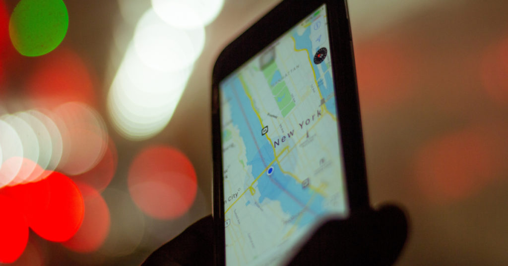 enrique-alarcon-712753-unsplash1200x630 Mobile phone with map for hyperlocal marketing.