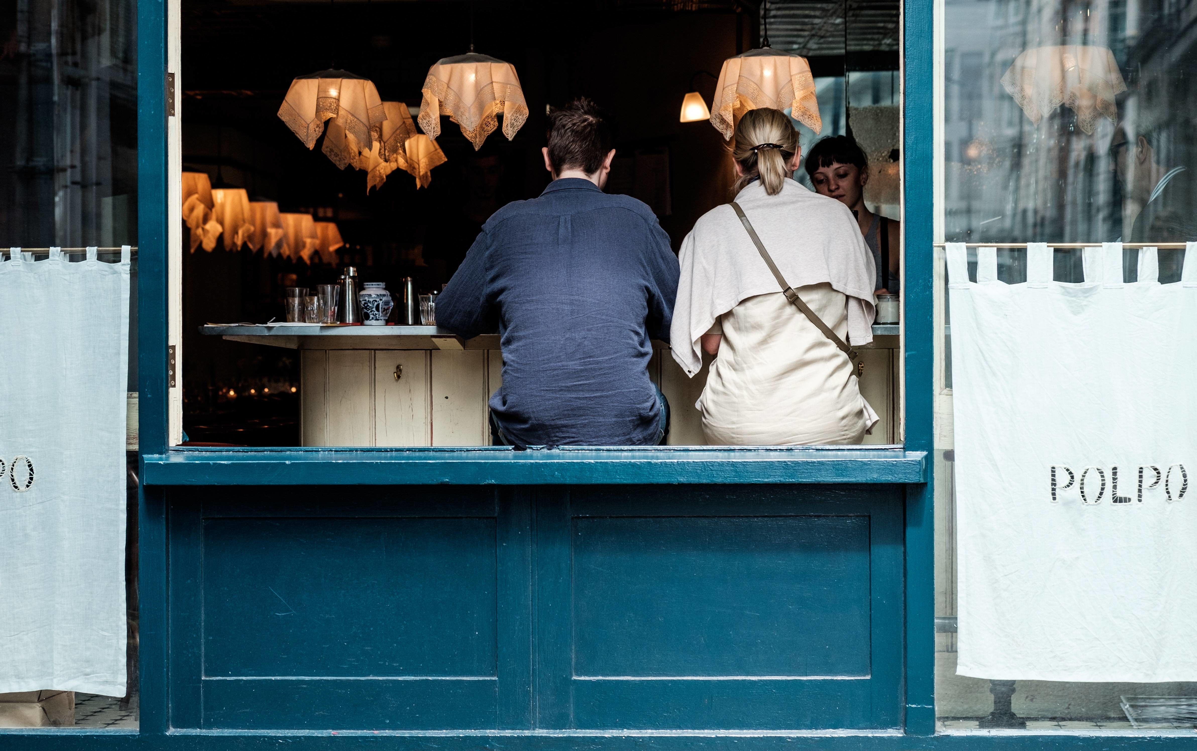 Two people meeting at cafe.