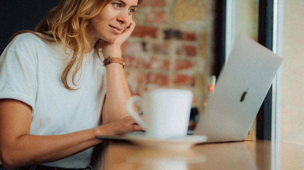 employee-generated-content woman on laptop